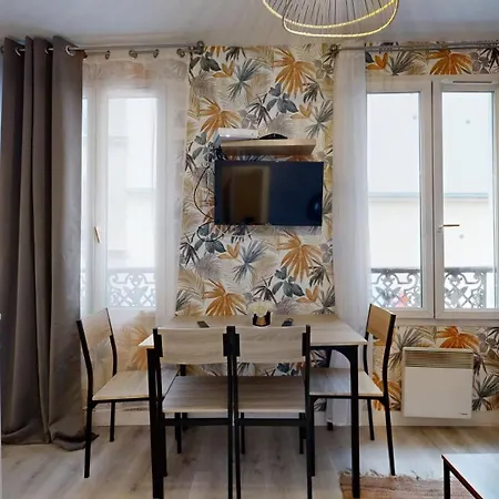 583 Folie Pigalle - Superbe A * Parigi